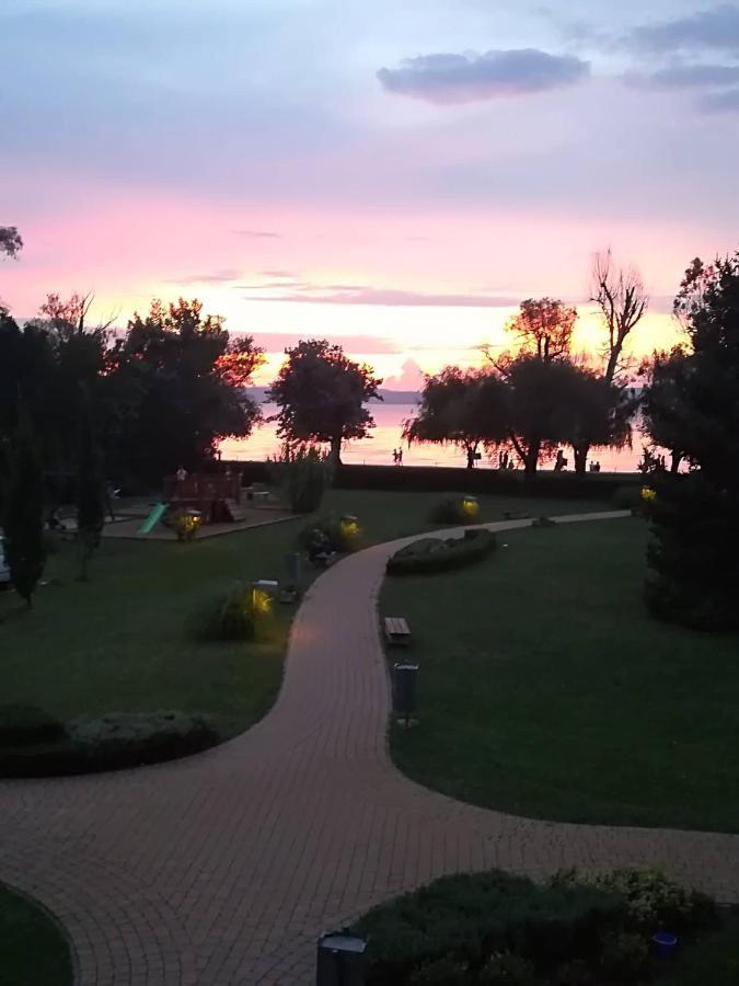 Aranyhid Apartman Siófok Buitenkant foto